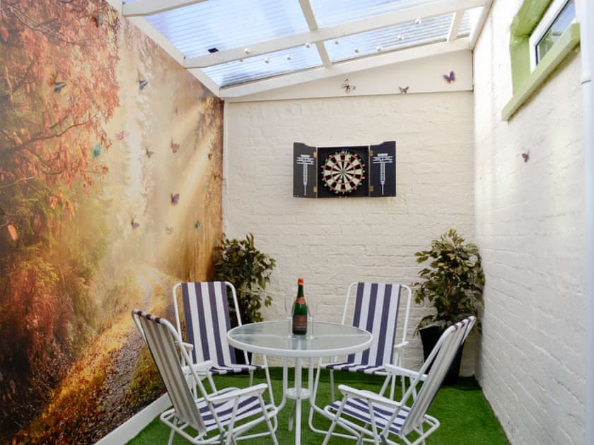 Delightful sun room | Park View Cottage, Stranraer