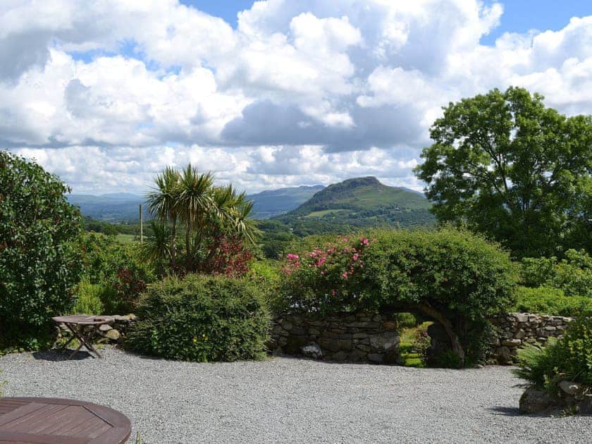 Gardens | The Granary - Tyddyn Iolyn, near Criccieth