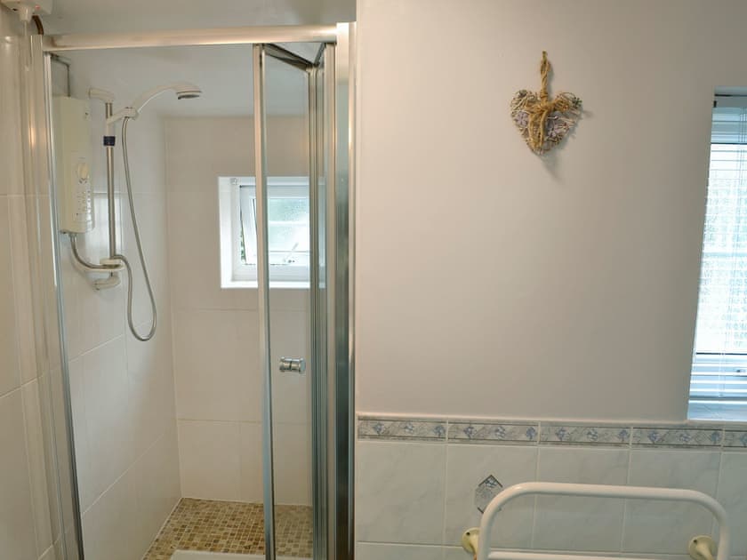 Shower room | The Pocket Watch, Seatown