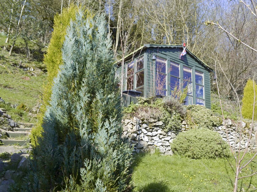 Summerhouse at top of garden | Poppy Cottage, Bonsall, near Matlock