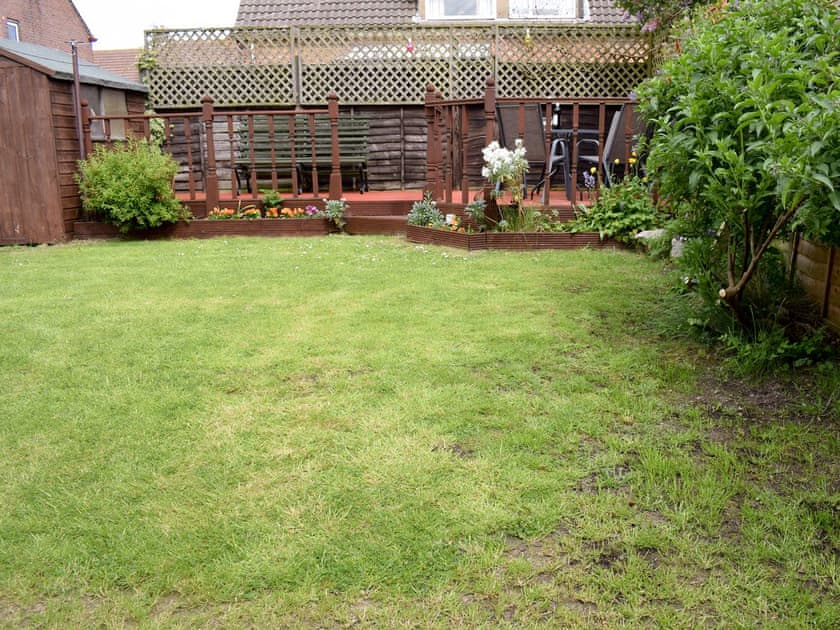 Lawned rear garden | Valentines On Love Lane, Whitby