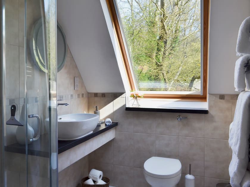 En-suite | Horncombe Stables, Ardingly, near Haywards Heath