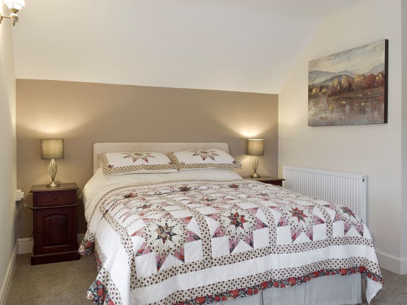 Comfortable double bedroom | Green Haven, Narberth