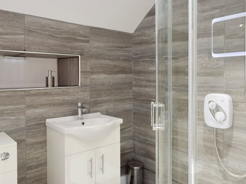 En-suite shower room | Green Haven, Narberth