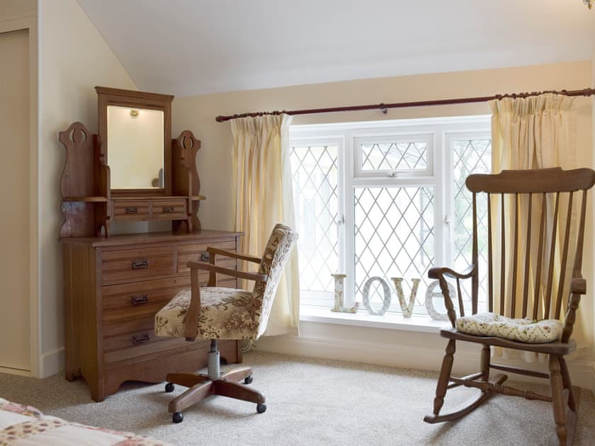 Dressing area within double bedroom | Green Haven, Narberth