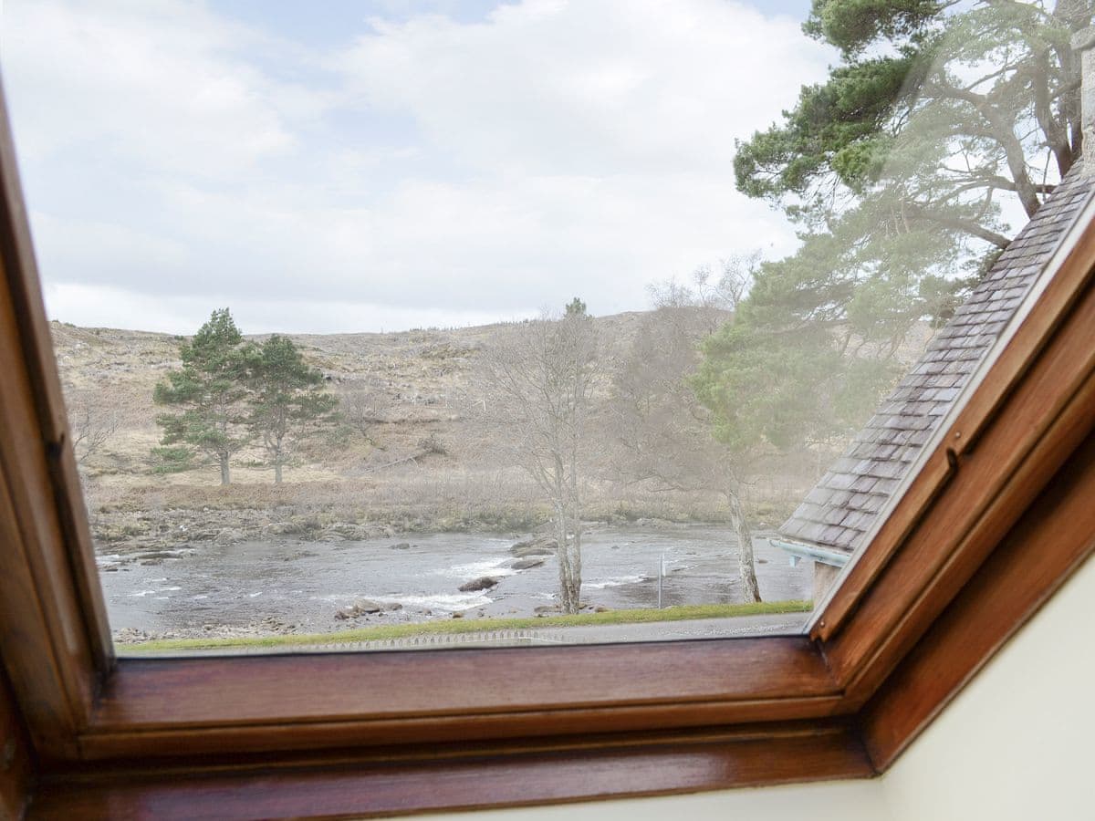Glenrossal Cottages Birch Cottage Ref Uk5417 In Rosehall Near