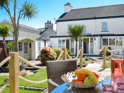 Gwalior Cottages In Cardigan Bay Wales Cottages