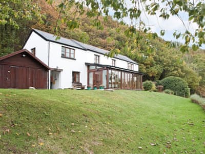 Weir Cottage In Dunsford Near Exeter Devon Blue Chip Holidays