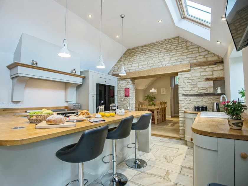 Superbly renovated kitchen | The Stables, Aisby, near Grantham