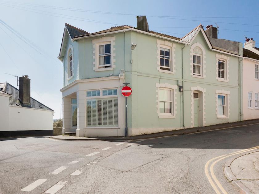 Attractive ground floor apartment | Church St 1, Lower Apartment, Salcombe