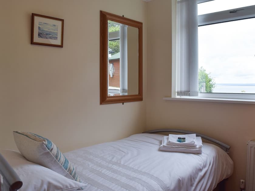 Single bedroom | Brynymor Cottage, Llangennith, near Swansea