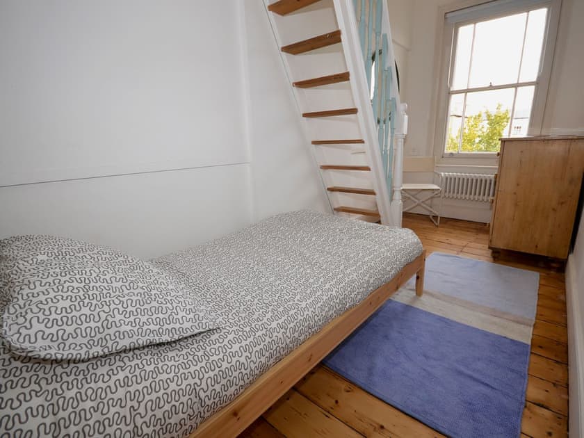 Single bedroom | 20 Bellevue Road, Ryde