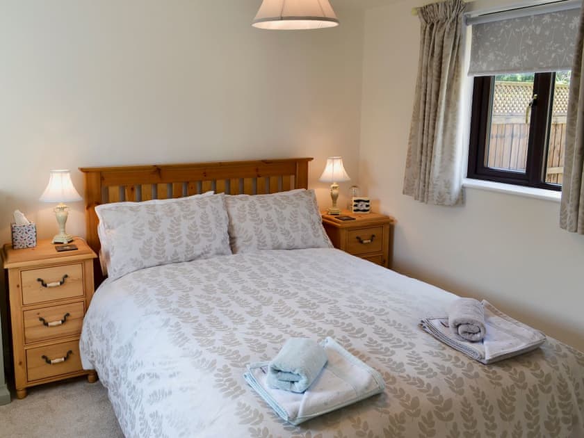 Double bedroom | Pheasant Lodge, Welborne, near Dereham