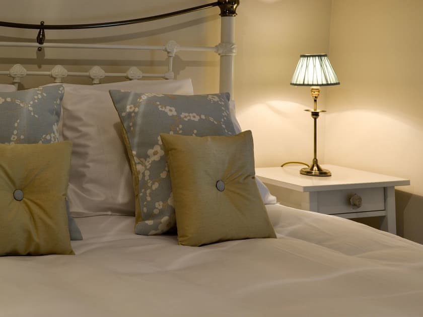 Double bedroom | Maybill Cottage, Cwm Penmachno, near Betws-y-Coed