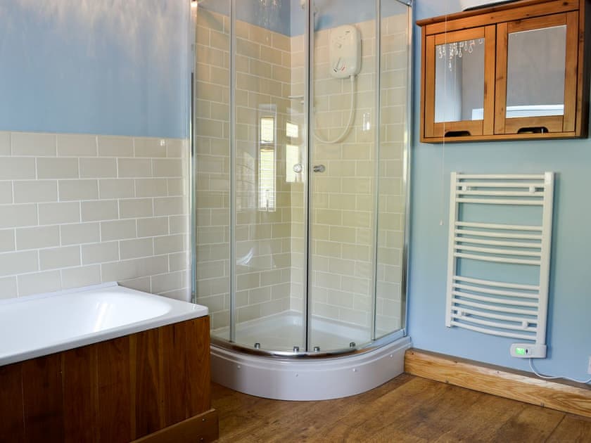 Bathroom with separate shower | Maybill Cottage, Cwm Penmachno, near Betws-y-Coed