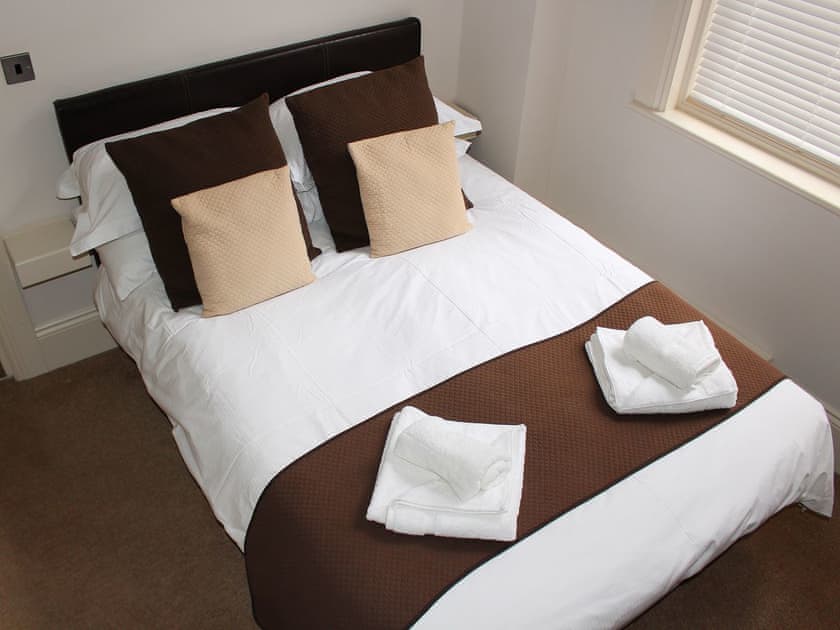 Inviting double bedroom | The LandingsApartment 2, Filey