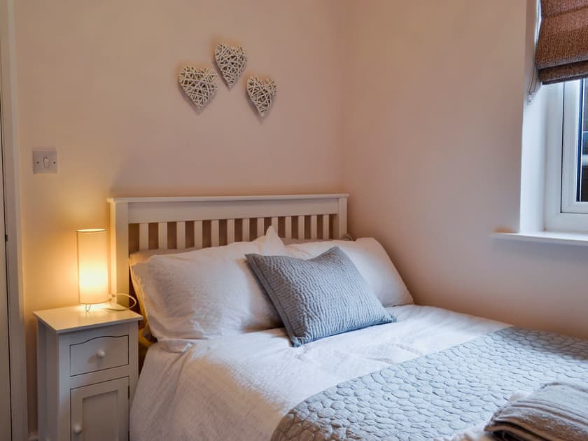 Double bedroom | Cottage on the Green, Acomb, near York