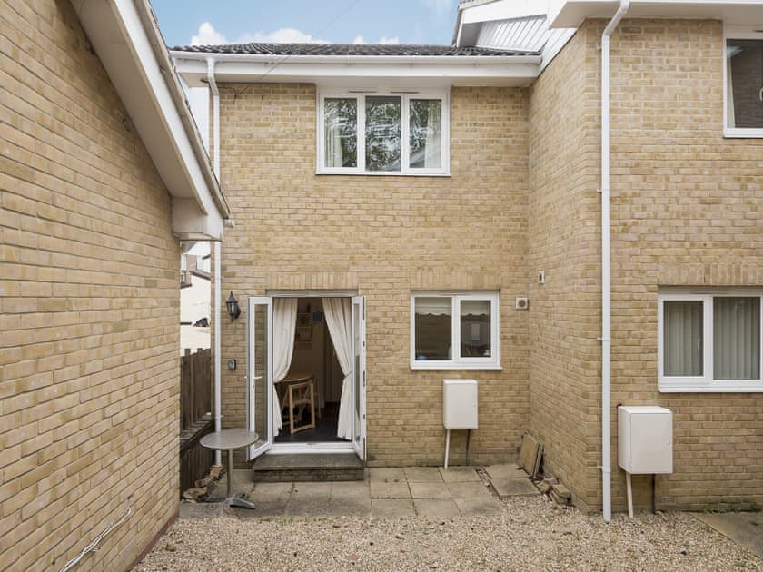Exterior (back) | Hydan Cottage, Wootton Bridge