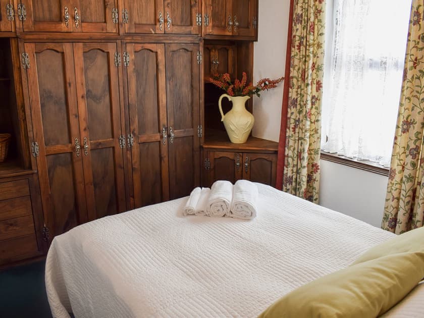 Double bedroom | Hope Cottage, Whitby