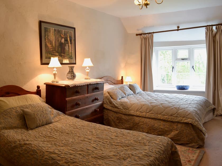 Twin bedroom | North Huckham, Huckham, near Dulverton