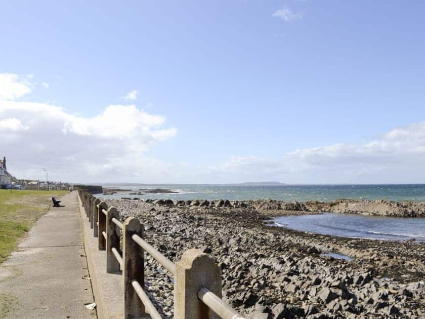 Picturesque shoreline | Sea Yonder, Buckie, near Cullen