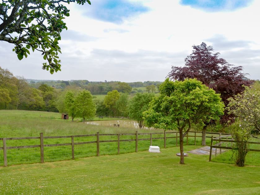 Delightful garden and grounds | Oakwood, Cheriton Bishop, near Dartmoor National Park
