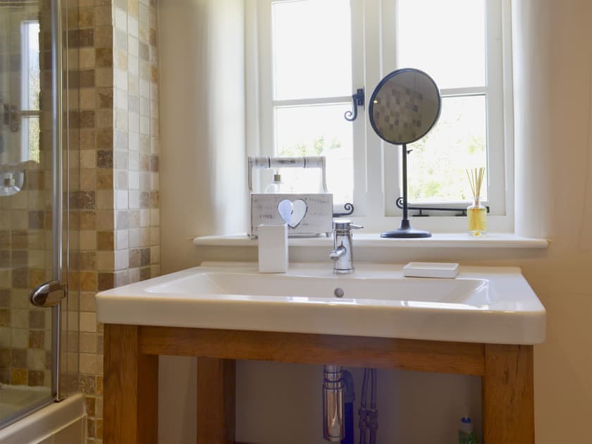 Bathroom | Perriwinkle Cottage, Great Longstone, near Bakewell