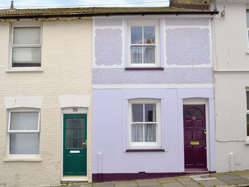 Wonderful coastal cottage | Larkspur, St Leonards-on-Sea, near Hastings