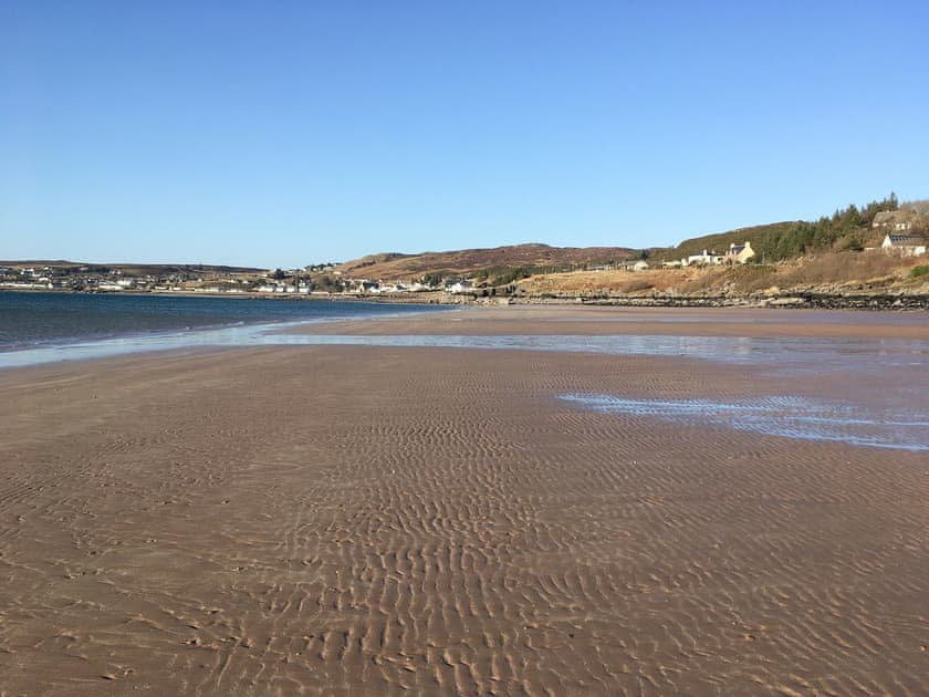 The lovely golden expanse of sand for which the town is famous | Beach Cottage, Clachangarbh, Gairloch