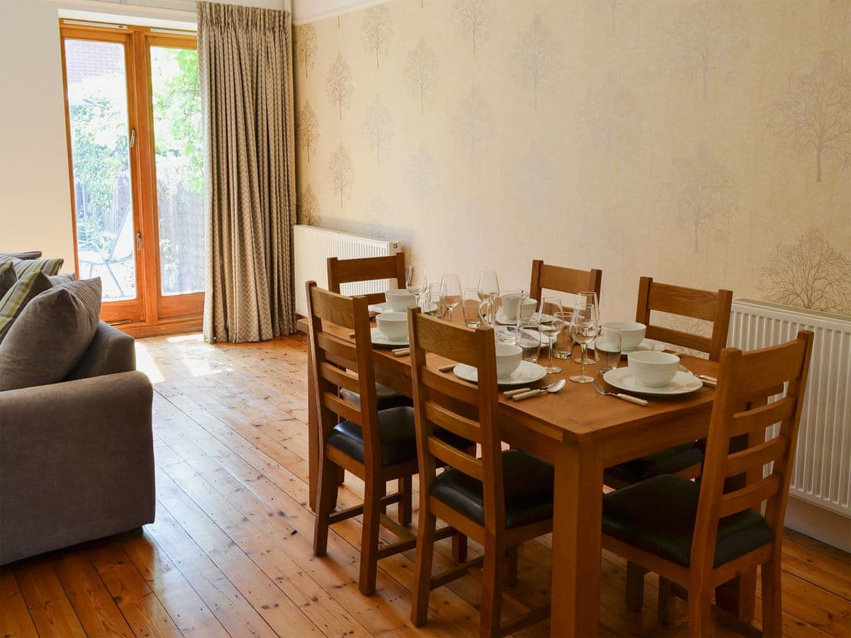 Magnolia Lodge - Holiday lodge in East Anglia - Image 3