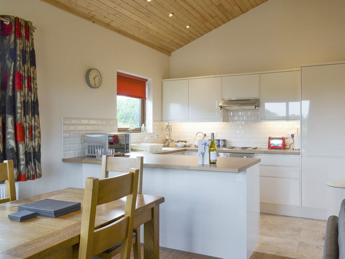 Faulkers Lakes - Hazel Lodge - Holiday lodge in Central England - Image 5