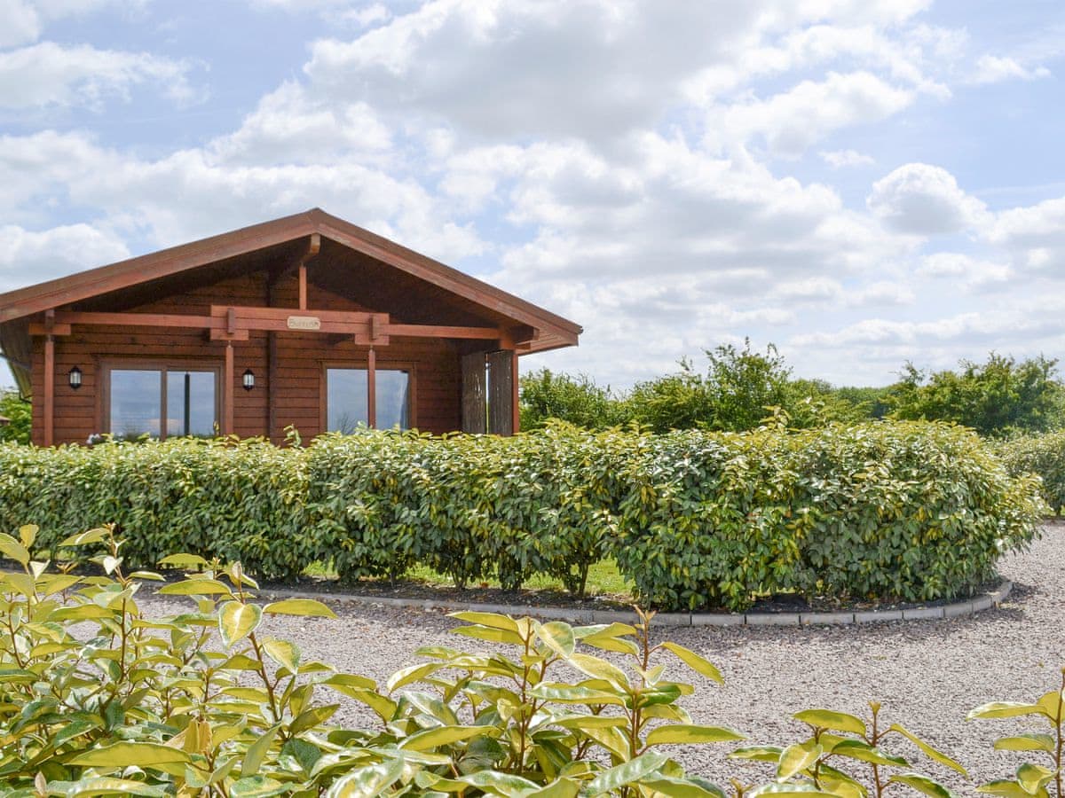 Faulkers Lakes - Bramble Lodge - Holiday lodge in Central England - Image 1