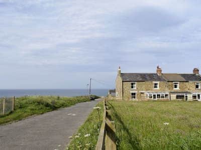 Sea Breeze Cottage Cottages In Whitby Yorkshire Cottages