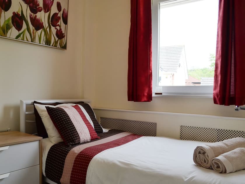 Single bedroom | Ty Cerrig, Cwmgors, near Ammanford