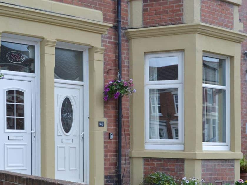 Lovely ground floor accomodation | Naters Apartment, Whitley Bay, near Cullercoats