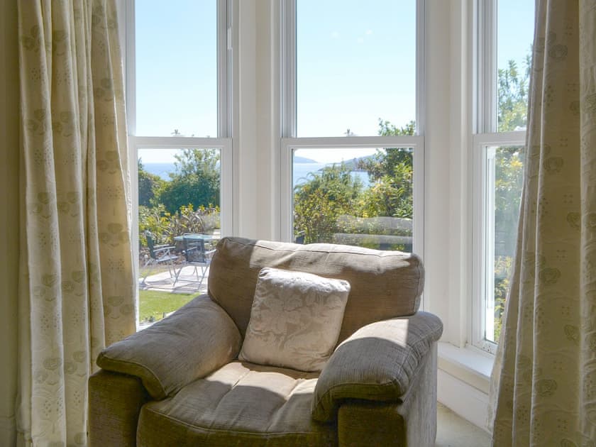 Window-seat in living room | Fairview, Rockcliffe, near Dalbeattie