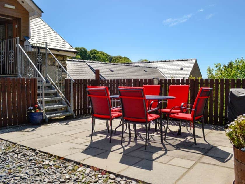 Delightful sitting out area | Ysgubor Uchaf - Bwlchgwyn Equestrian Holidays, Arthog, near Fairbourne