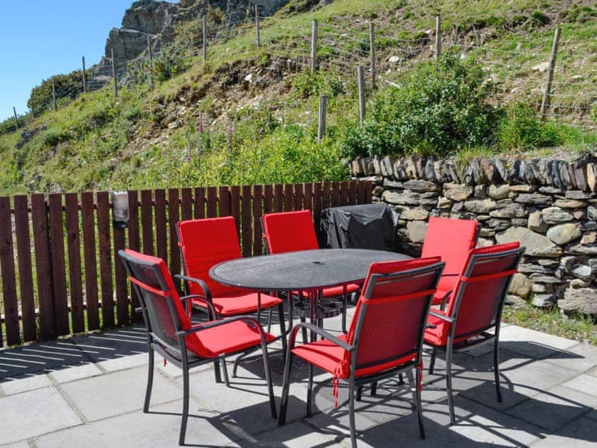 Delightful sitting out area | Ysgubor Uchaf - Bwlchgwyn Equestrian Holidays, Arthog, near Fairbourne