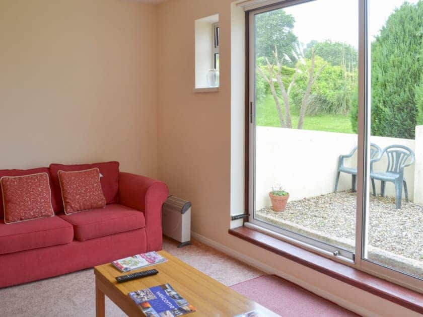 Light and airy living room | Honeysuckle Bungalow - Devon Palms, Maidencombe, near Torquay