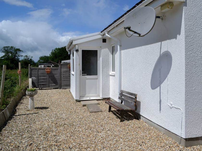 Single-storey holiday cottage in Somerset | The Annexe at Russets, Isle Brewers, near Taunton