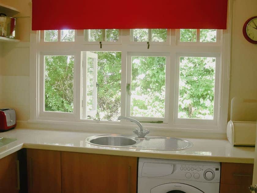 Kitchen | Leisure Hour, Hoveton, nr. Wroxham, Norwich