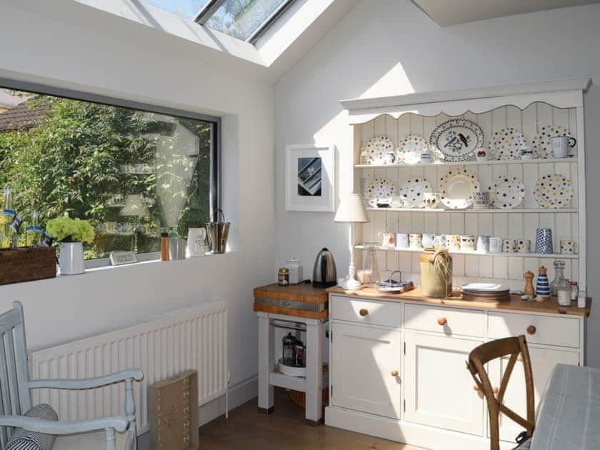 Light and airy open plan area with traditional furniture | Weald, Salcombe