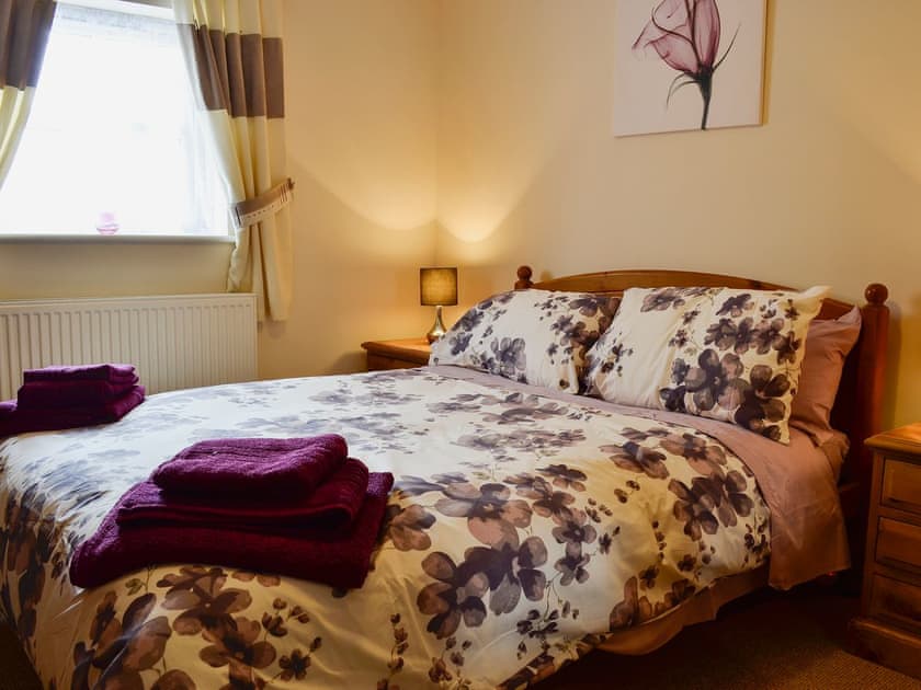 Double bedroom | Dolfran Bach, Dolwen, near Betws-yn-Rhos, Abergele