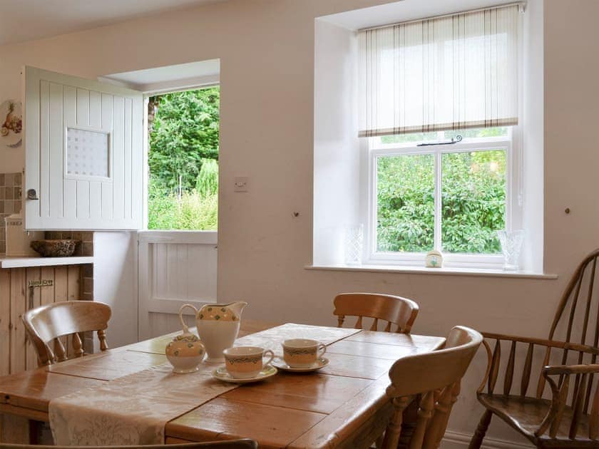Convenient dining area within large kitchen  | Roundhill Cottages 1, Grasmere