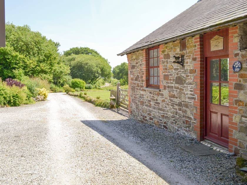 Exterior of swimming pool  | Stowford Lodge Holiday Cottages, Langtree, near Great Torrington