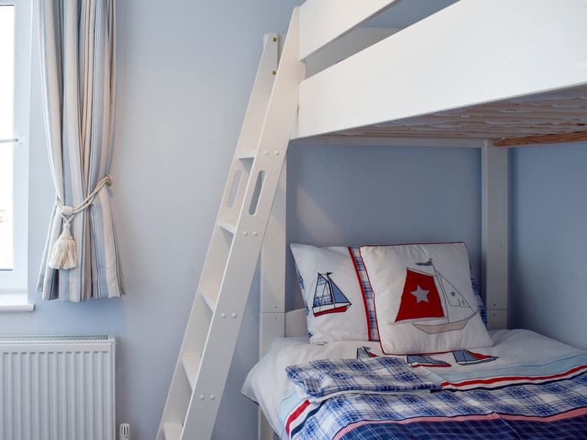 Bunk bedroom | Cleveland Way Cottage, Skinningrove, near Whitby