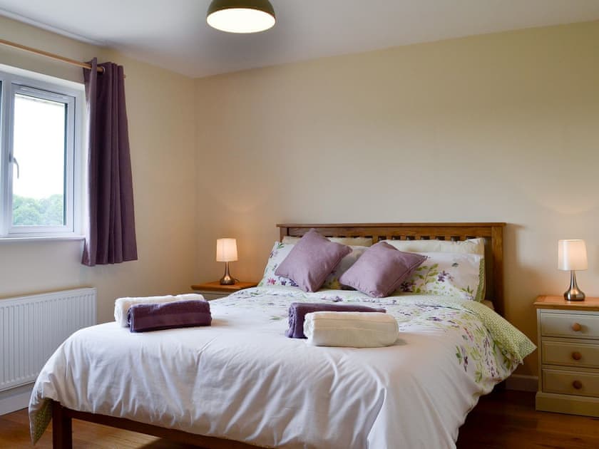 Double bedroom | Dolview, Pen-y-Bont, near Llandrindod Wells
