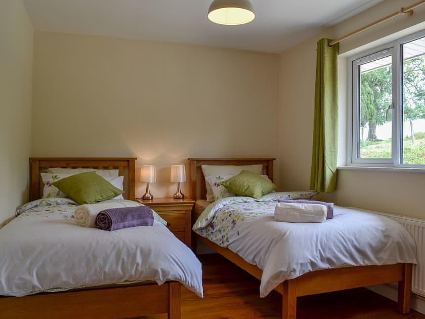 Twin bedroom | Dolview, Pen-y-Bont, near Llandrindod Wells