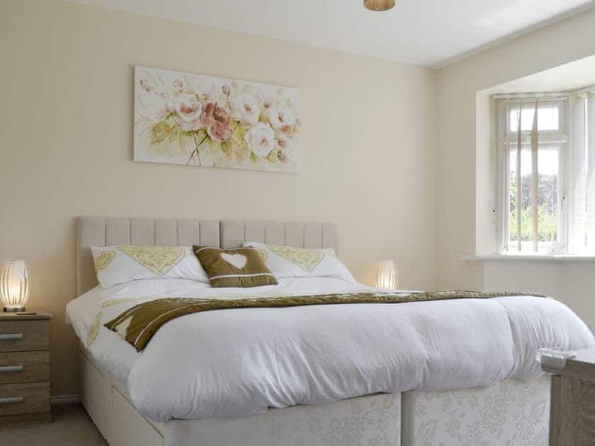 Light and airy double bedroom | Jasper, Broadstone, near Bournemouth