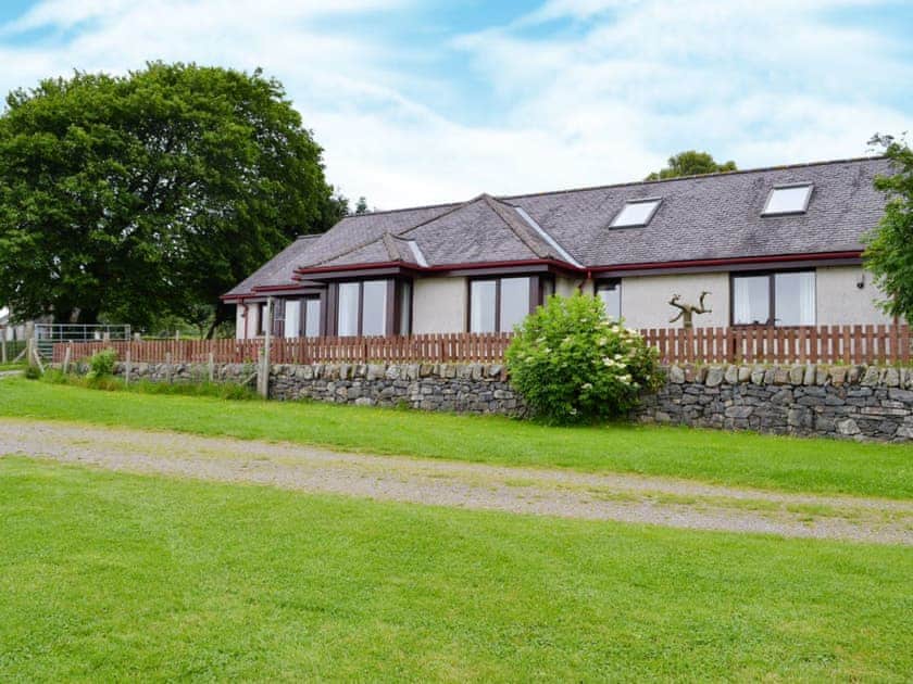 Spacious detached property | Silver Dee, Crossmichael, near Castle Douglas